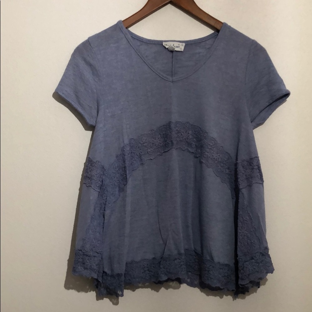 Cloudchaser top
